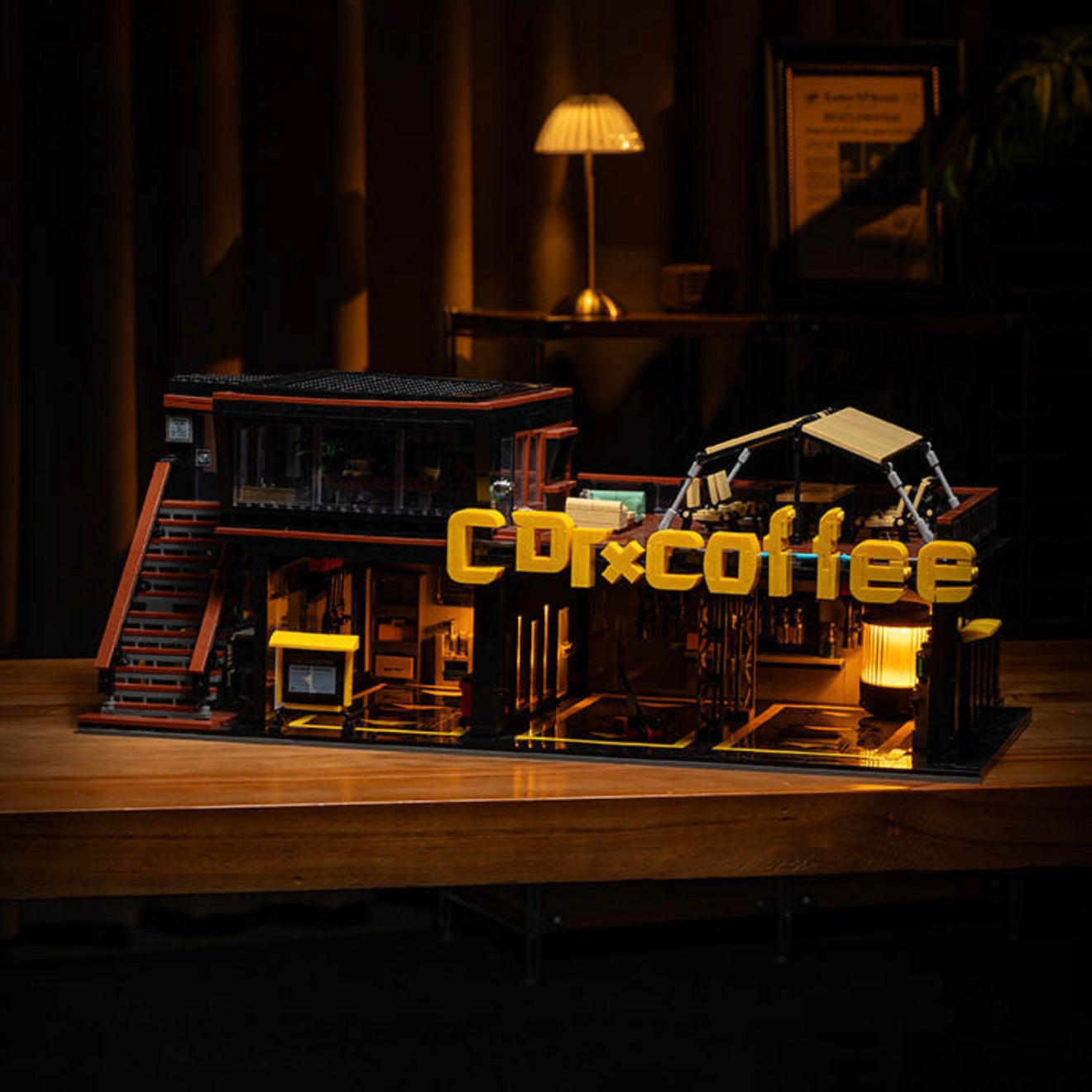 Brick MOC Coffee Car Club | 2498pcs - Brick Car Merchant