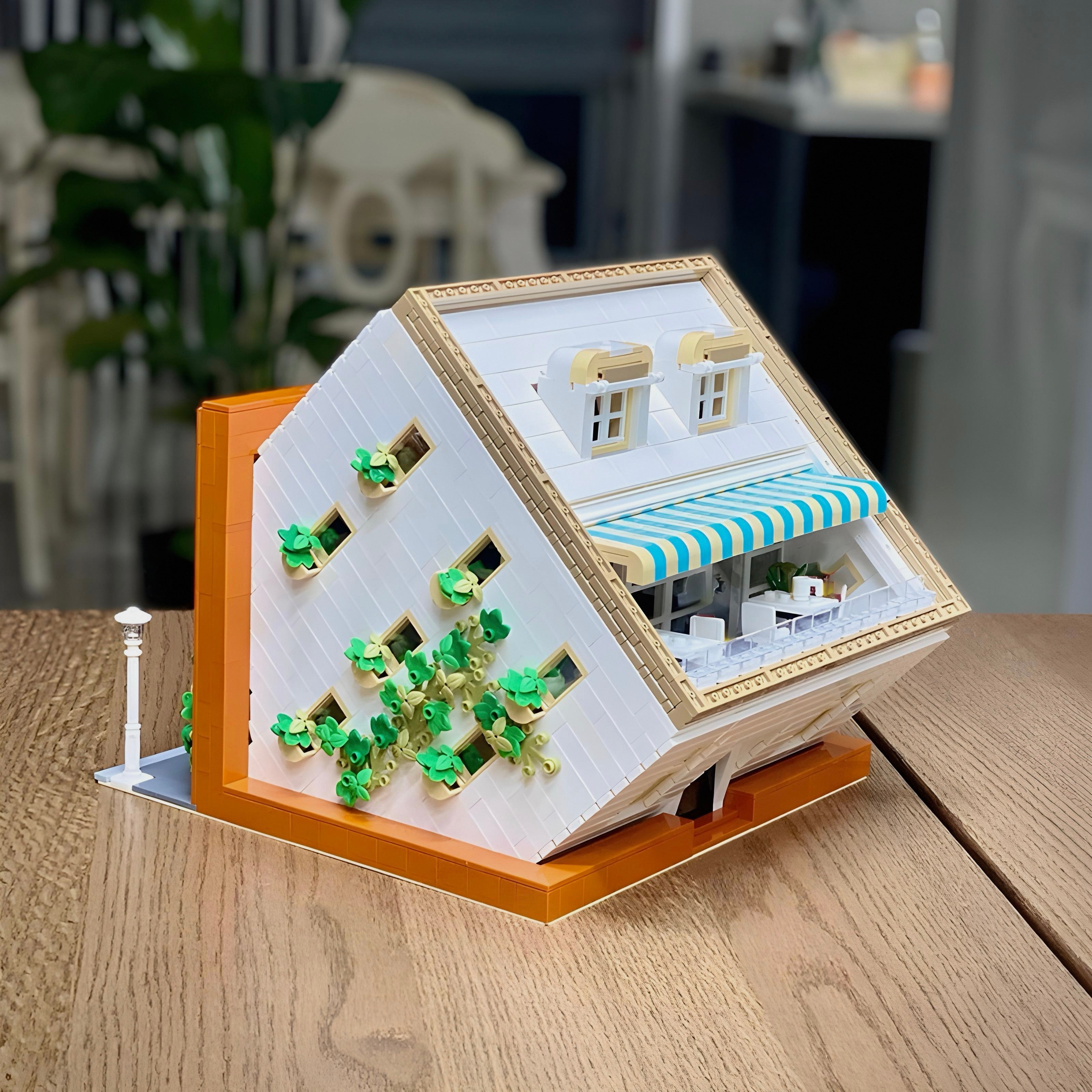 Brick MOC Upside Down Cafe | 3120pcs - Brick Car Merchant