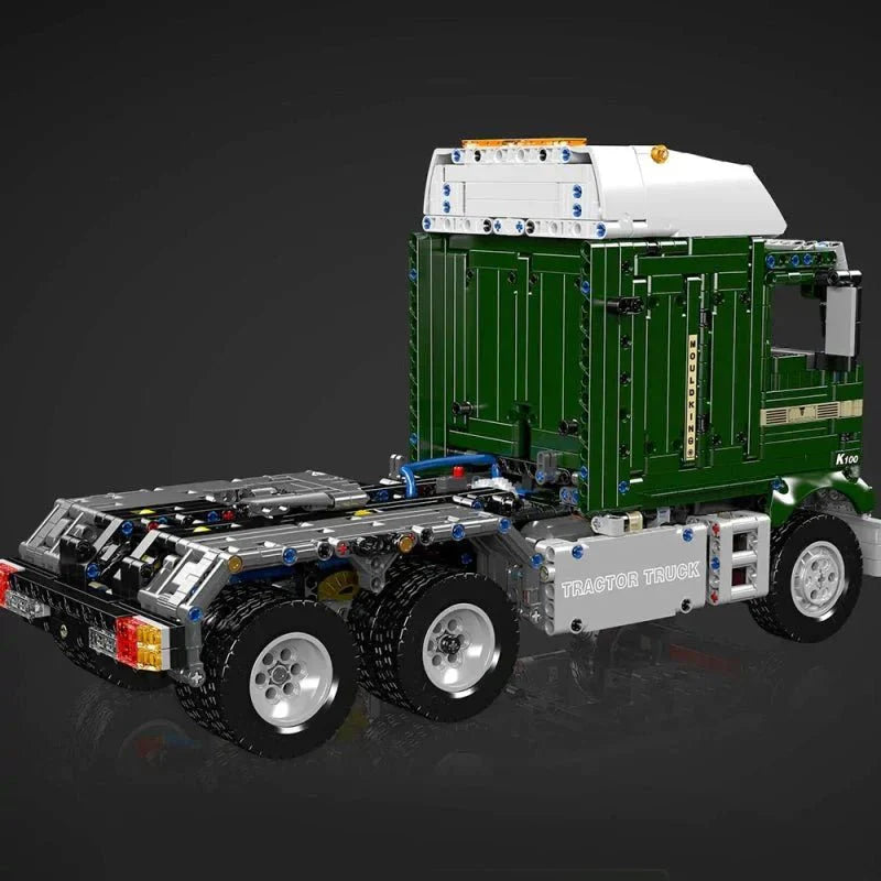 Brick MOC Aerodyne Tractor Truck Advanced | 2182pcs - Brick Car Merchant