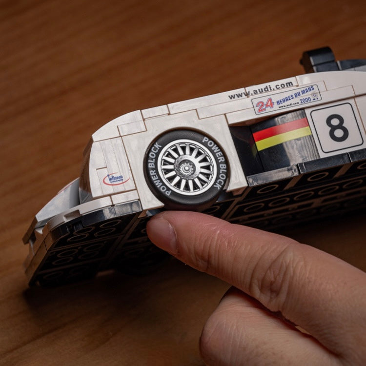 Brick MOC Audi R8 Le Mans 2000 - Brick Car Merchant