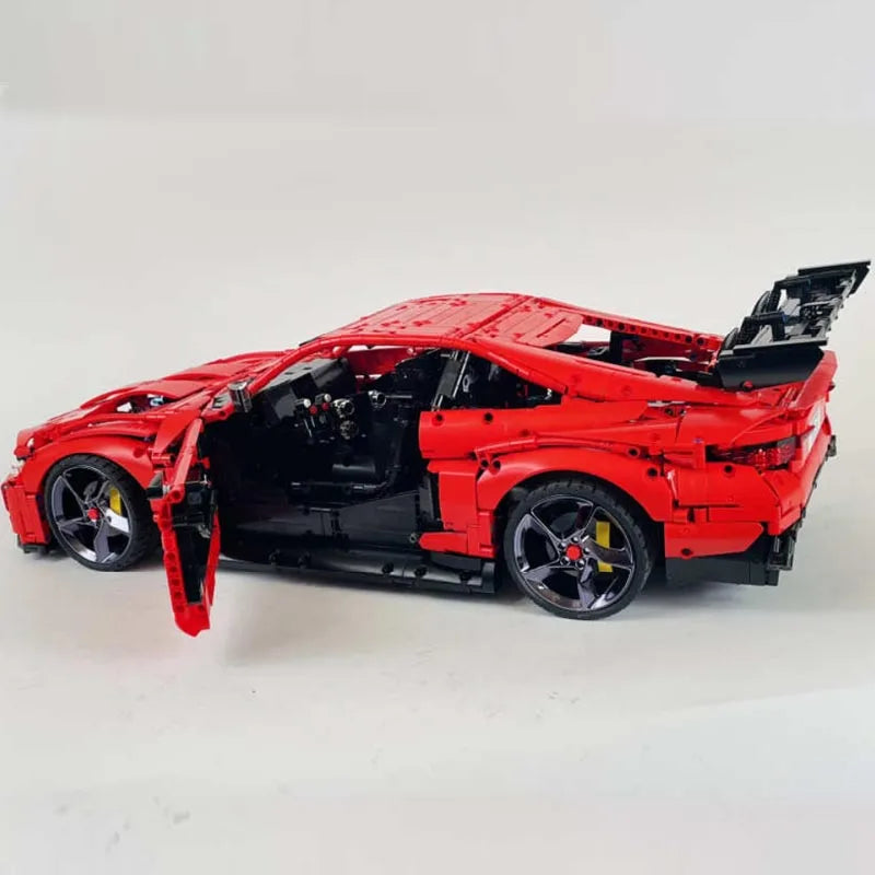 Brick MOC BMW M4 G82 | Remote Control, Opening Features, 3780 pcs - Brick Car Merchant
