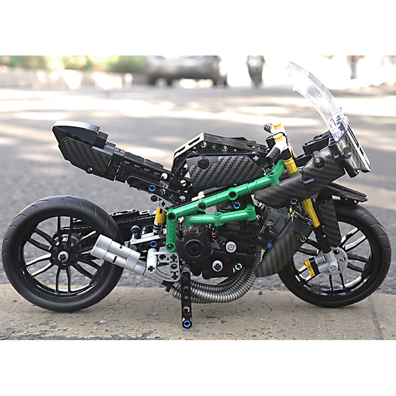 Brick MOC Carbon Performance Motorcycle | 639pcs - Brick Car Merchant