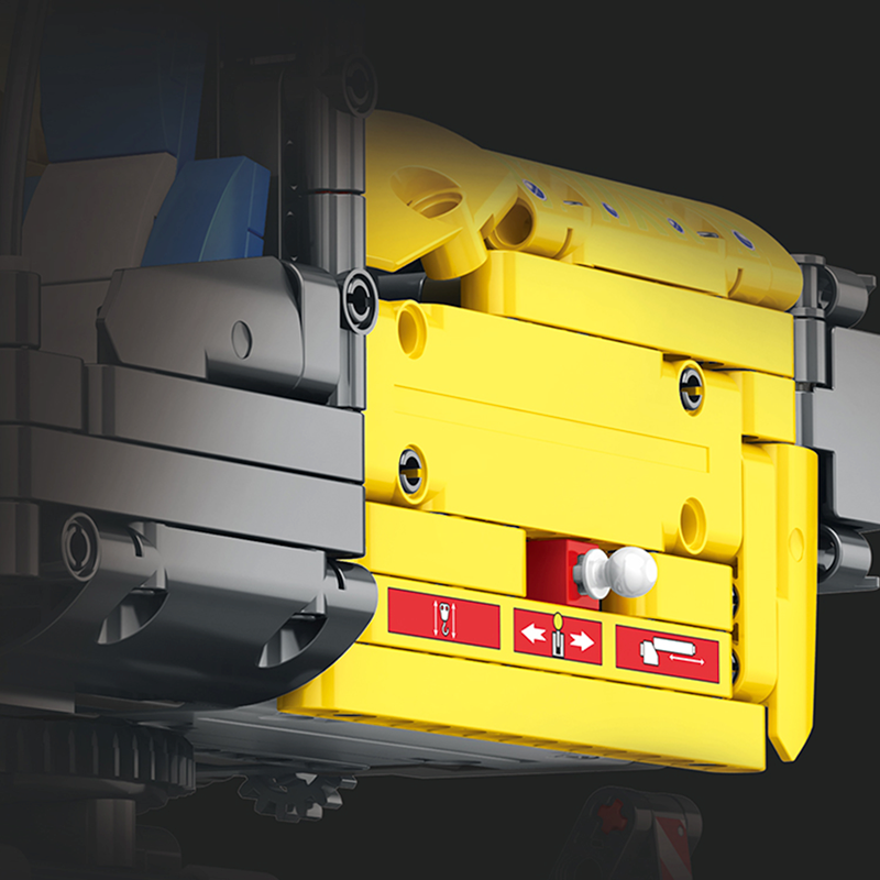 Brick MOC Crane Truck Remote Control | 2205pcs - Brick Car Merchant