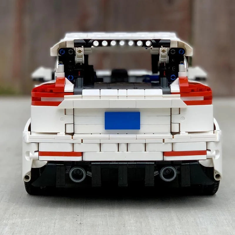 Brick MOC Ford Focus RS MK3 | Remote Control, Opening Features, 2990 pcs - Brick Car Merchant