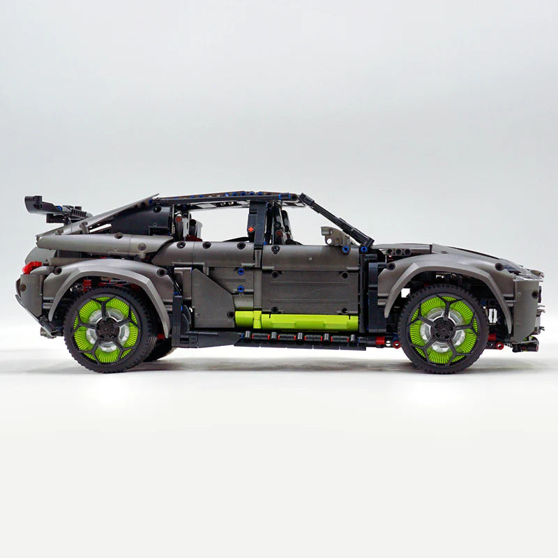 Brick MOC Lamborghini Urus SUV | Remote Control, 3251 pcs - Brick Car Merchant
