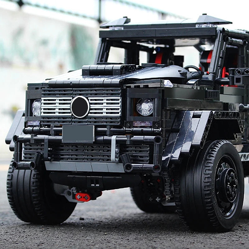 Brick MOC Mercedes G63 AMG, Brabus G800 6x6 Off-Road Pickup SUV | Remote Control, All-Terrain Off-Roading, Exclusive XL Tyres, Gear Shifter, Opening Features, Detailed Linkage and Differential, 6WD, Openable Sunroof, 3300pcs - Brick Car Merchant