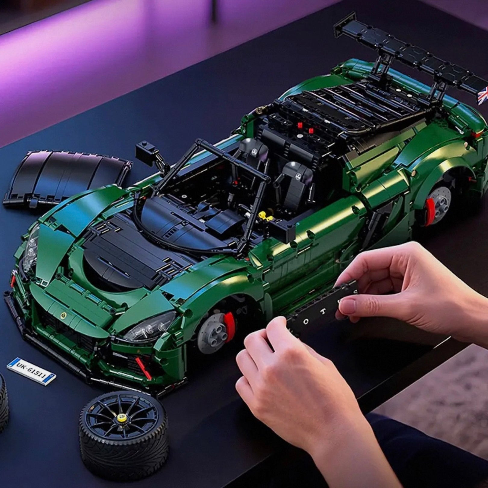 Brick MOC Lotus Exige Cup 430 - Brick Car Merchant