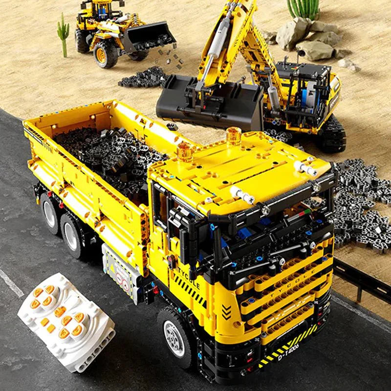 Brick MOC RC Heavy-Duty Excavator | 2067pcs - Brick Car Merchant