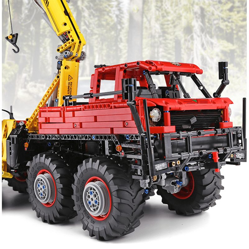 Brick MOC RC Logging Truck | 3068pcs - Brick Car Merchant