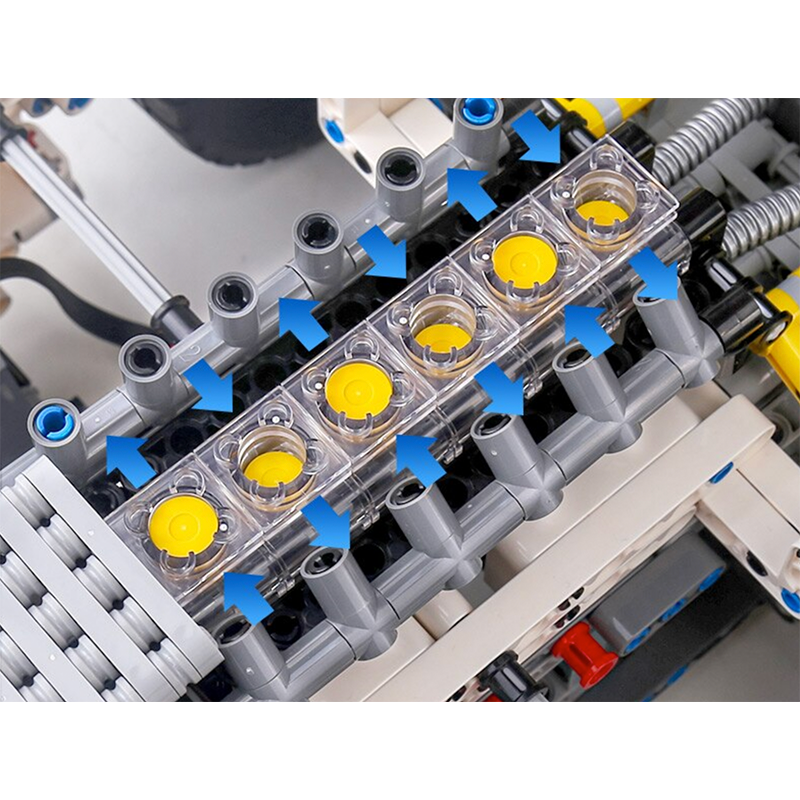 Brick MOC Race Truck Remote Control | 2638pcs - Brick Car Merchant