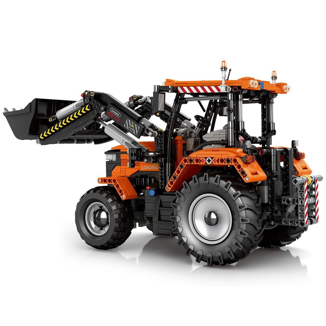 Brick MOC Remote Controlled Loading Tractor | 1496pcs - Brick Car Merchant