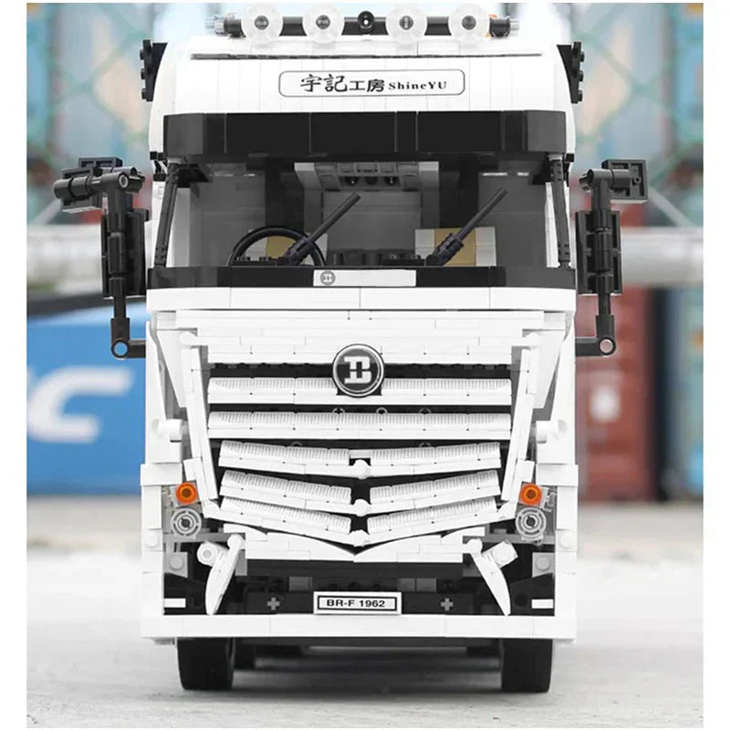 LEGO MOC Heavy-Duty Trailer Truck | 2949pcs - Brick Car Merchant