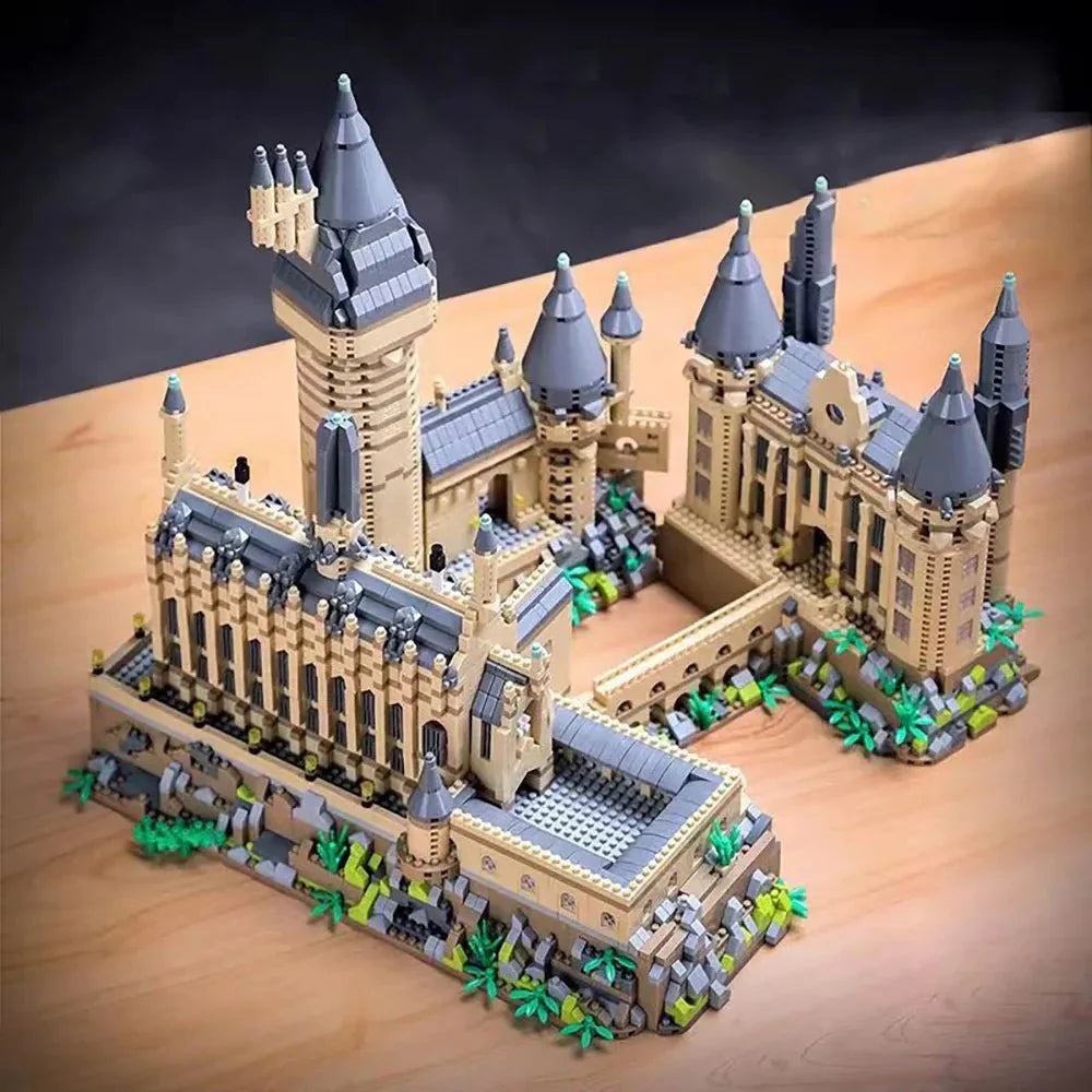 Brick MOC Hogwarts Magic School | 6369pcs - Brick Car Merchant