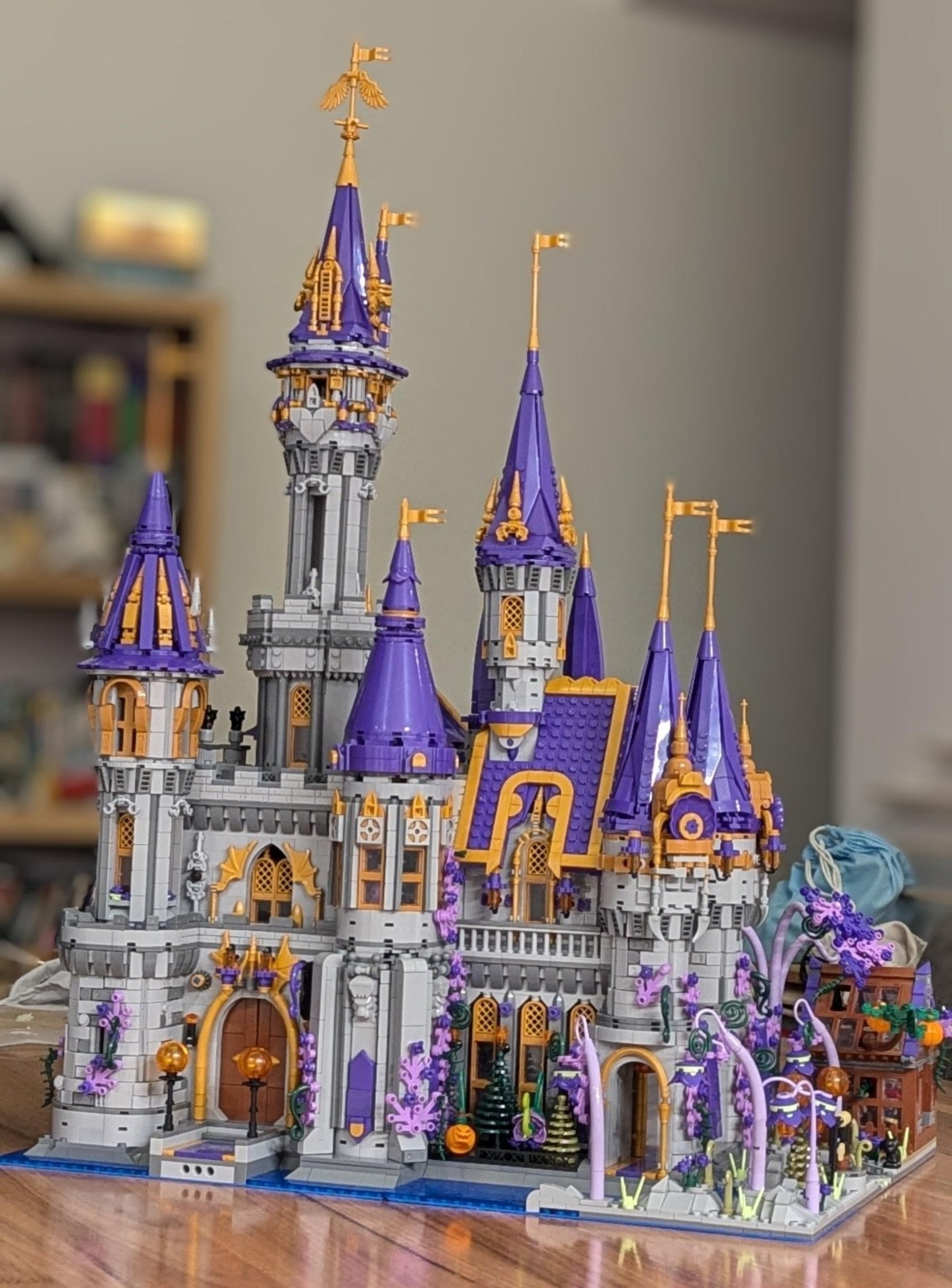 Brick MOC Magic Draculas Castle | 8514pcs - Brick Car Merchant