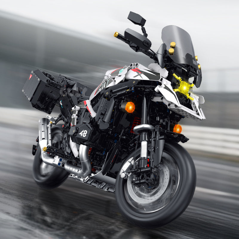 Brick MOC 1:5 BMW R1300 GS Motorcycle | 2489pcs - Brick Car Merchant