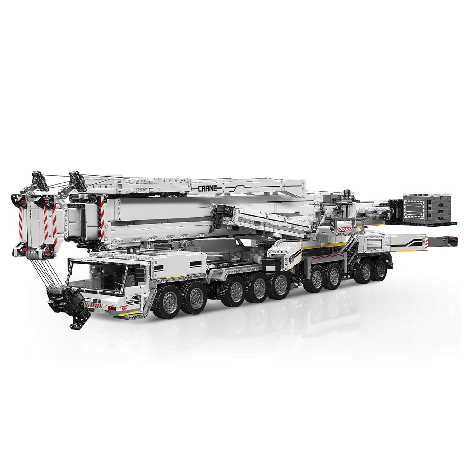 Brick MOC Heavy Duty RC Crane V2 | 8505pcs - Brick Car Merchant