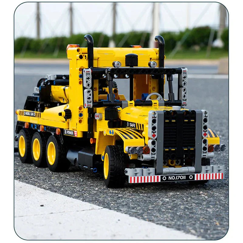 Brick MOC Heavy-Duty Tow Truck | 1250pcs - Brick Car Merchant