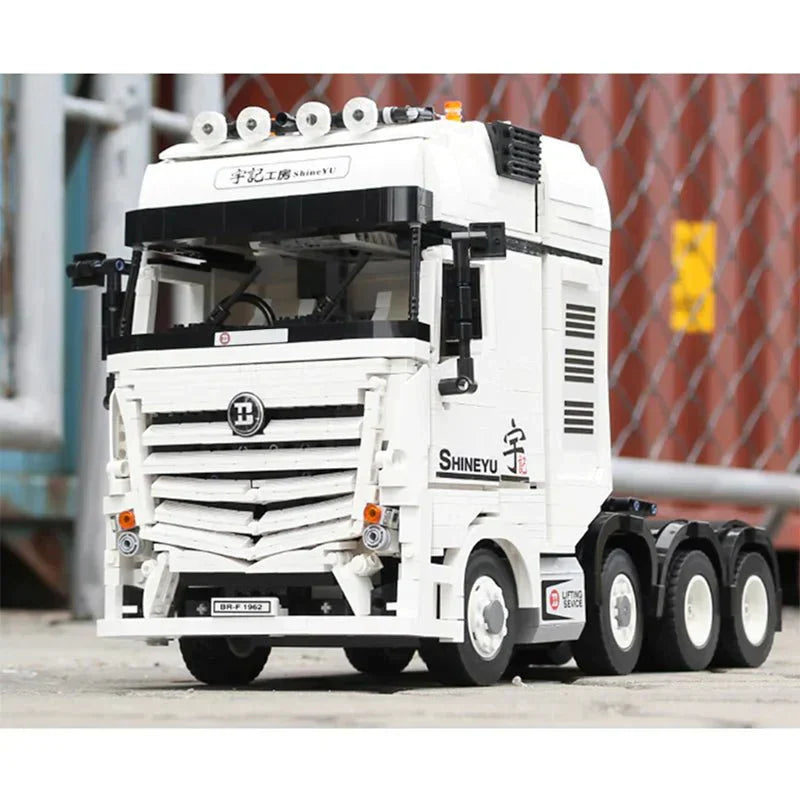 Brick MOC Heavy-Duty Trailer Truck | 2949pcs - Brick Car Merchant