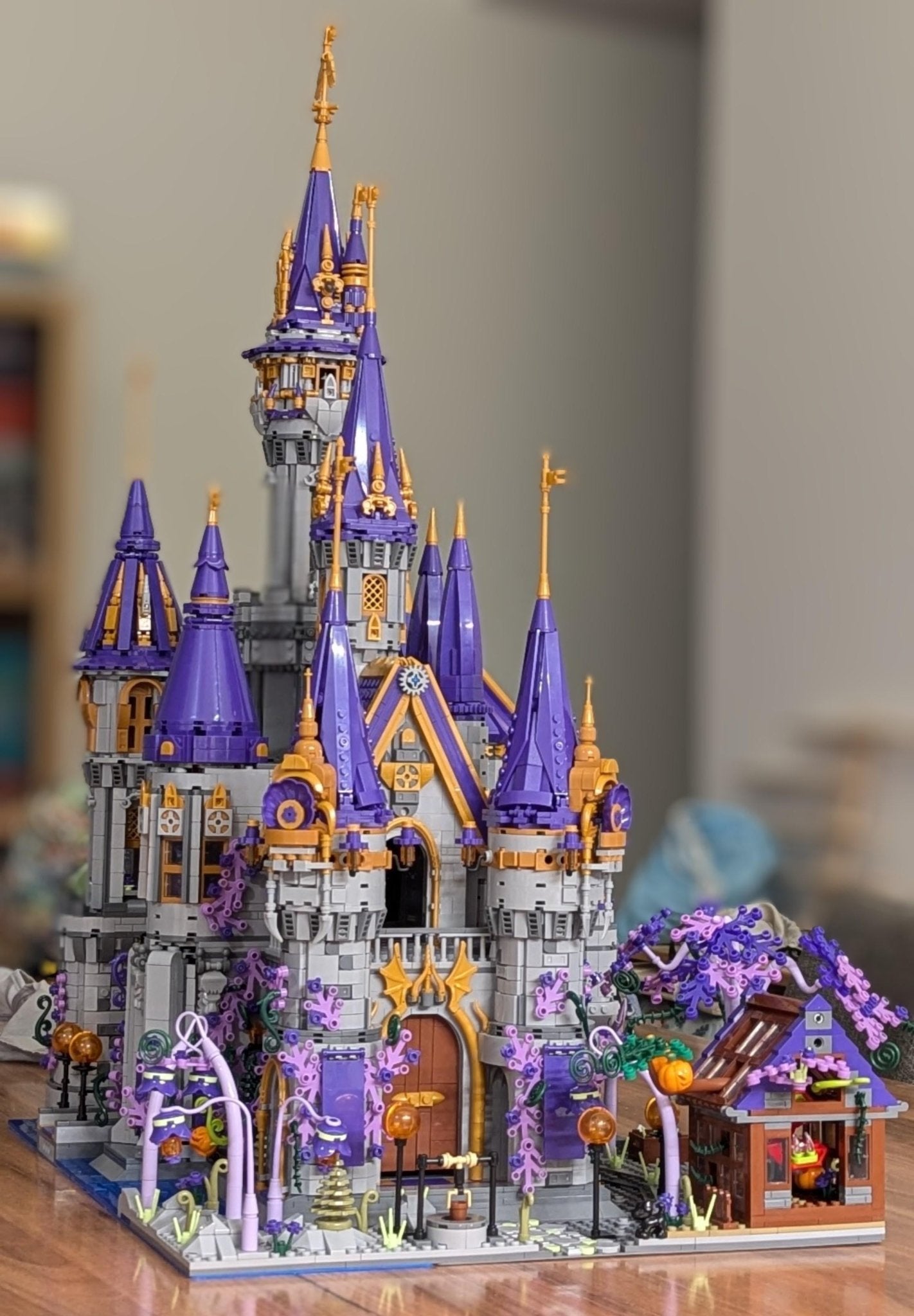 Brick MOC Magic Draculas Castle | 8514pcs - Brick Car Merchant