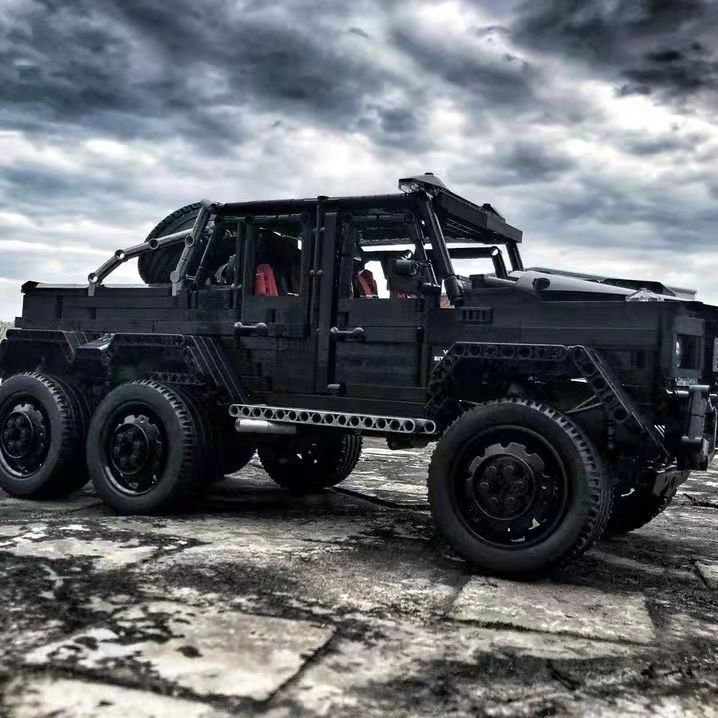 Brick MOC Mercedes G63 AMG, Brabus G800 6x6 Off-Road Pickup SUV | Remote Control, All-Terrain Off-Roading, Exclusive XL Tyres, Gear Shifter, Opening Features, Detailed Linkage and Differential, 6WD, Openable Sunroof, 3300pcs - Brick Car Merchant