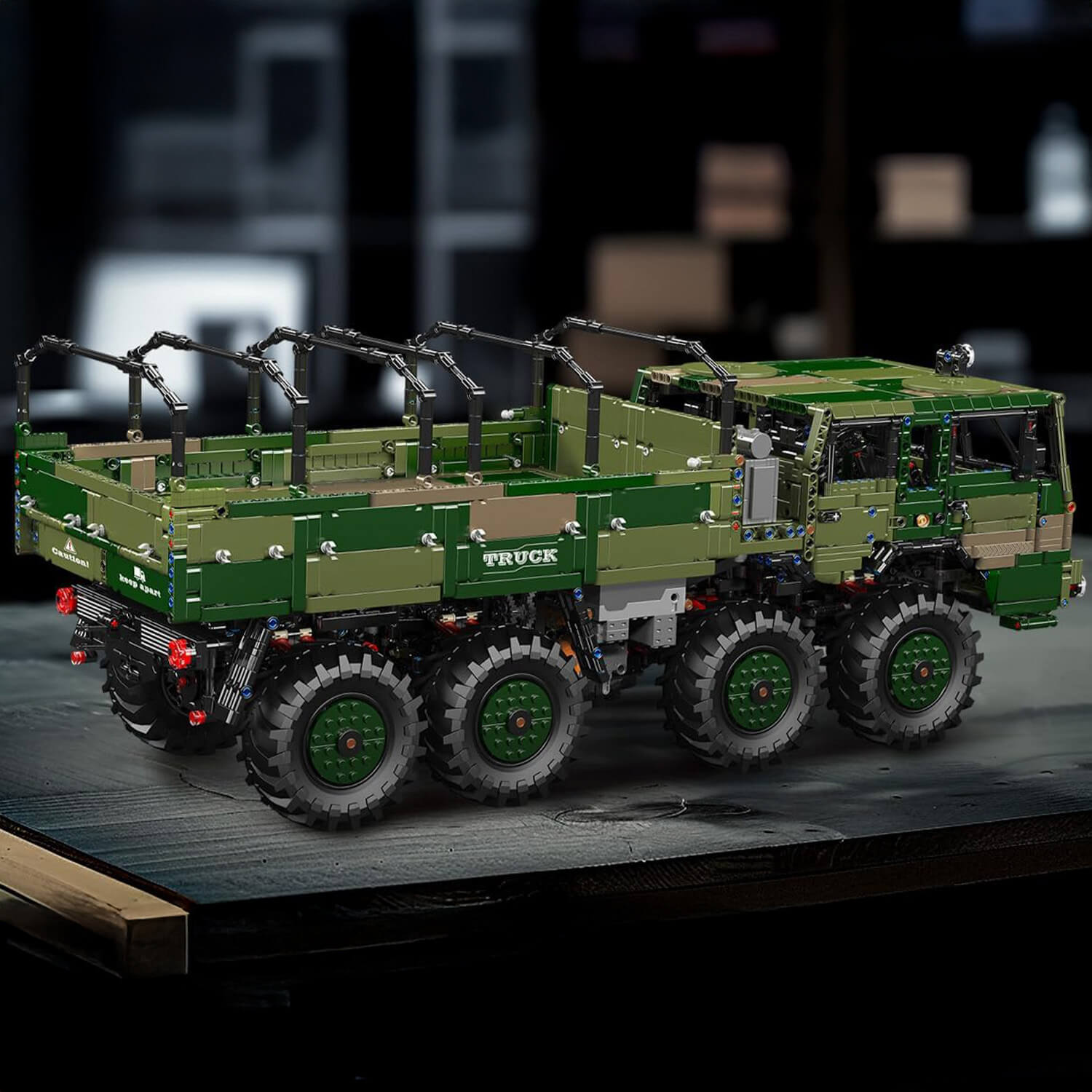 Brick MOC RC 4x4 Military Hauler | 4732pcs - Brick Car Merchant
