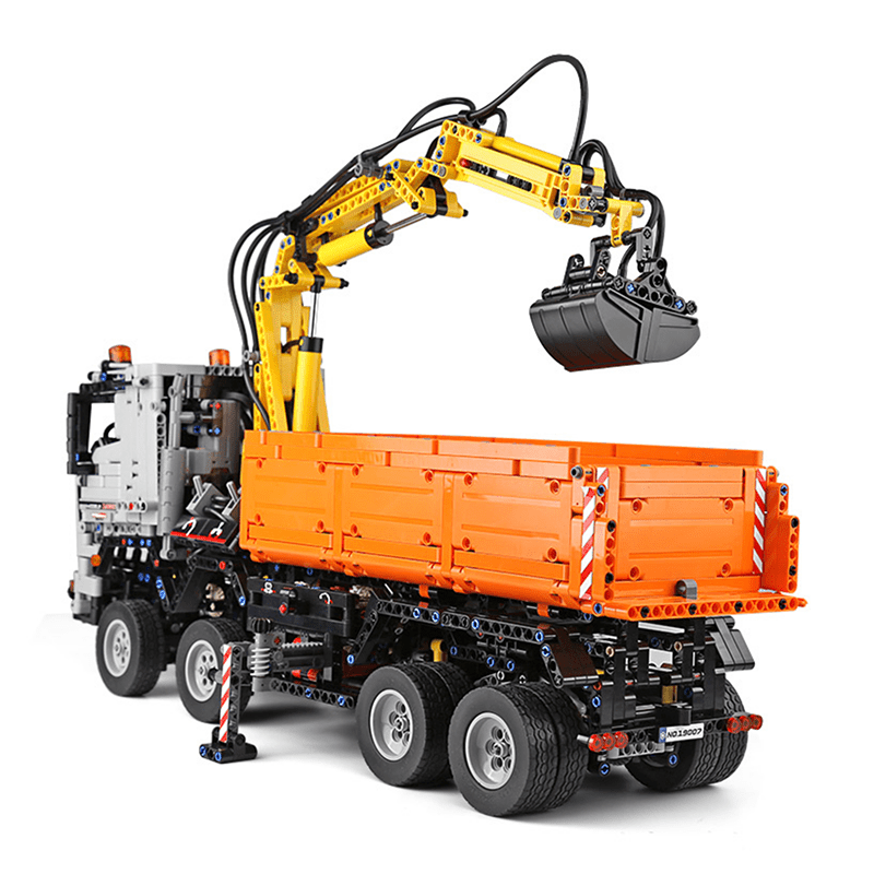 Brick MOC RC Clamshell Excavator Truck | 2819pcs - Brick Car Merchant