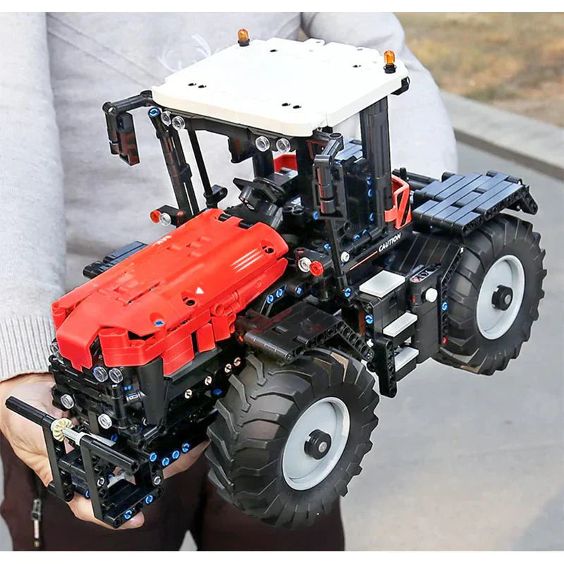 Brick MOC RC Farming Tractor | 2716pcs - Brick Car Merchant