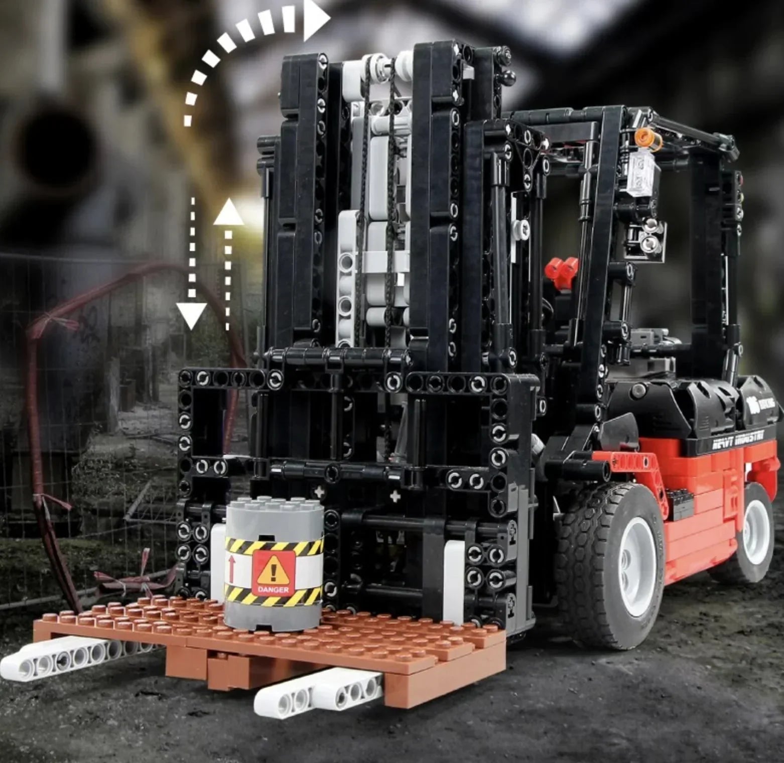 Brick MOC RC Industrial Forklift | 1719pcs - Brick Car Merchant