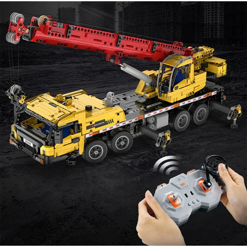 Brick MOC RC Mobile Crane | 1831pcs - Brick Car Merchant