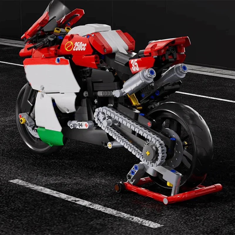 Brick MOC Track-Ready Sport Bike | 803pcs - Brick Car Merchant